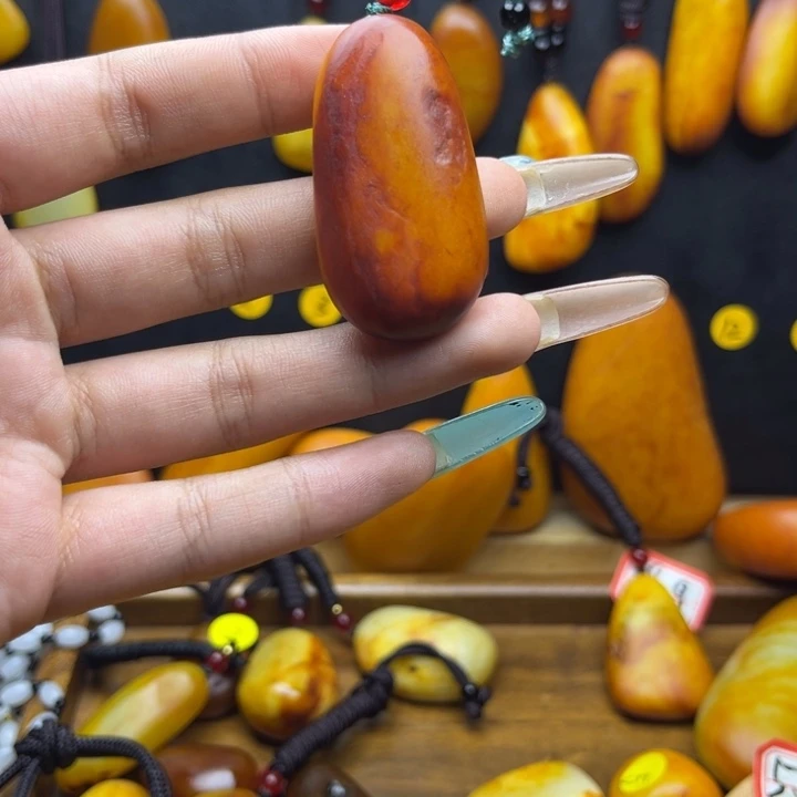 和田玉(糖玉)未镶嵌珠宝半成品