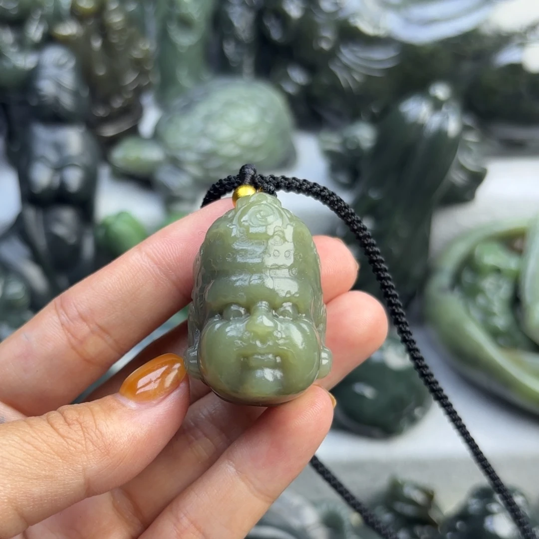 和田玉（糖玉）未镶嵌颈饰