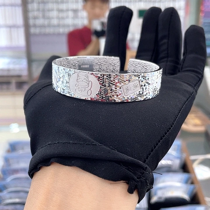 无足银足银999.9手镯