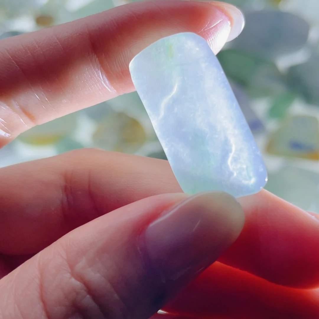 定制翡翠未镶嵌不退不换