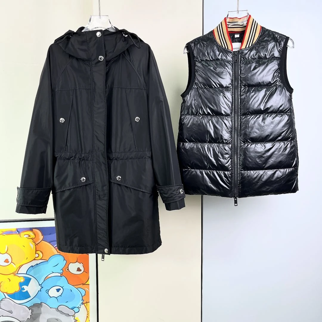 99新 BURBERRY/博柏利  /风衣羽绒两件套 /UK4码/Xsy6009