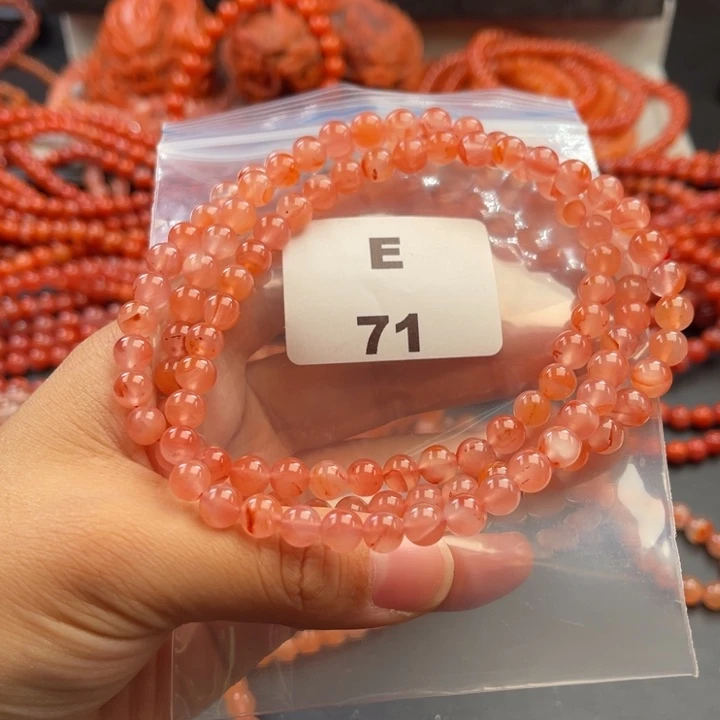 南红玛瑙未镶嵌多样性发货默认微瑕称重6mm