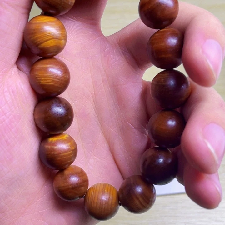 沉香沉香碎屑成化崖柏