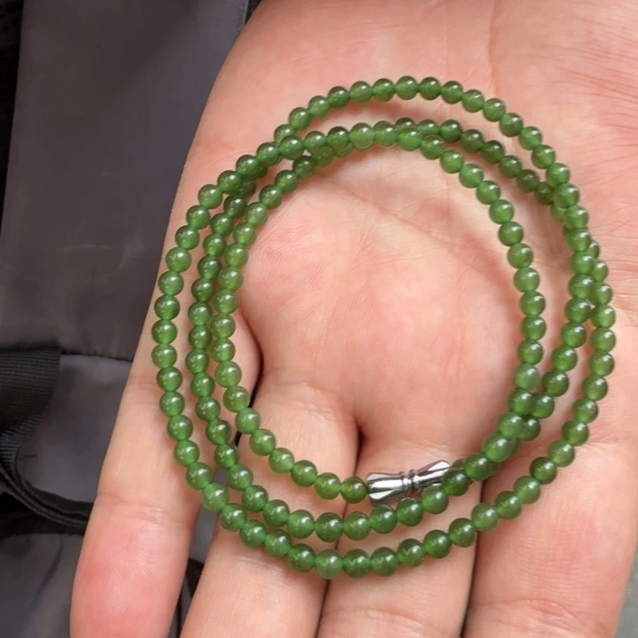 和田玉未镶嵌颈饰多样性，发一件