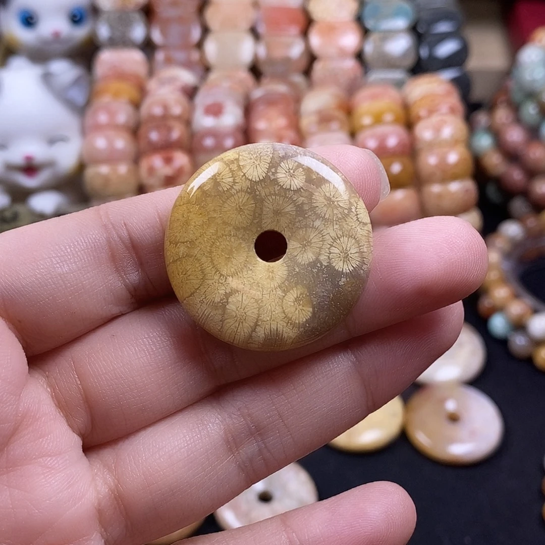 紫***海硅化珊瑚（珊瑚玉）未镶嵌平安扣