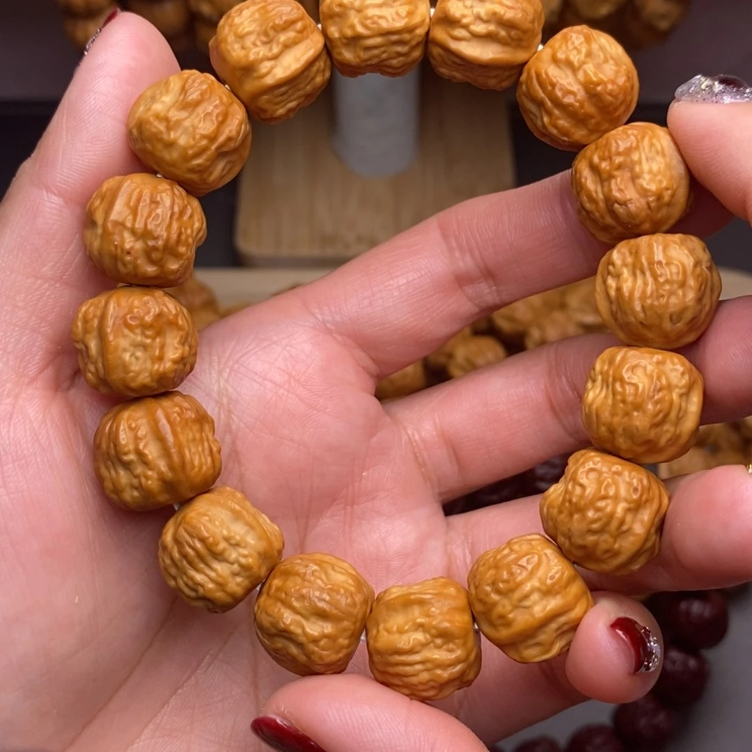 猴头核桃手串金蟾蛤蟆头