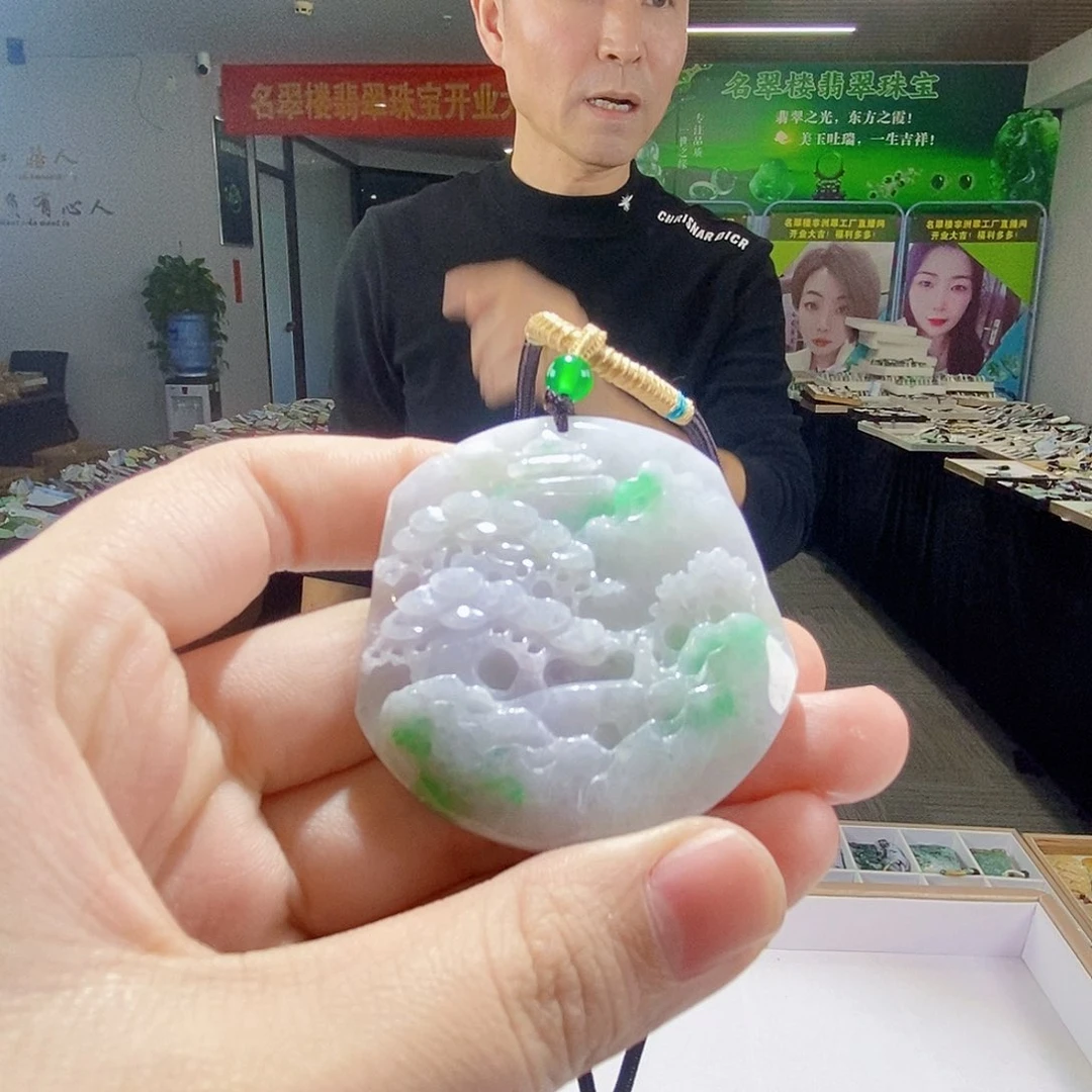 颈饰未镶嵌翡翠翡翠