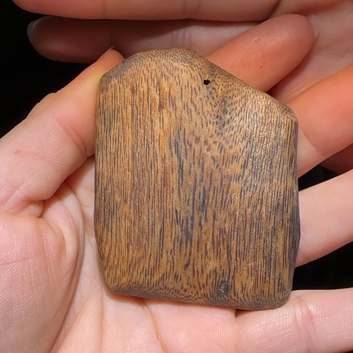 吊坠沉香张勺子吊坠17.9克