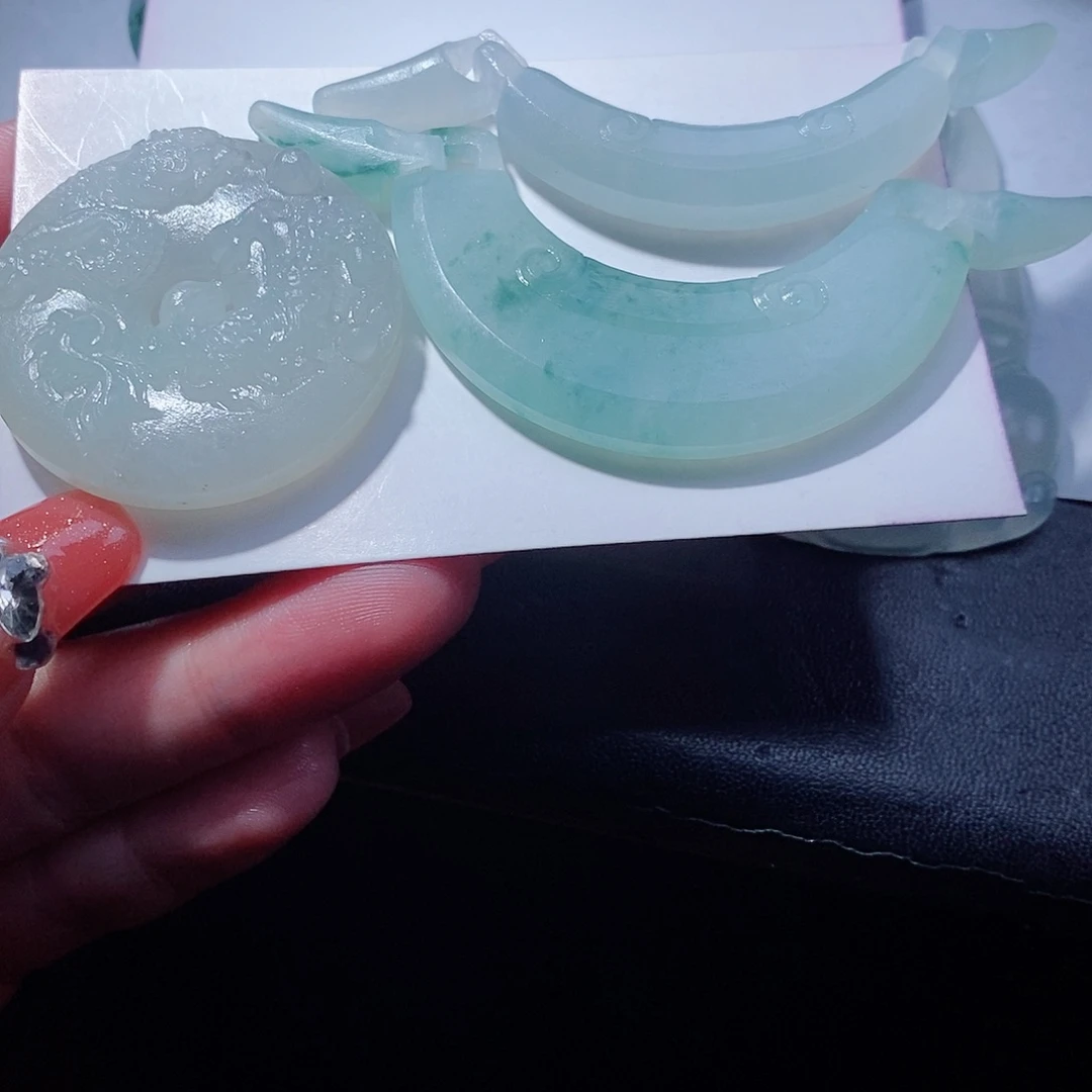 明***活未镶嵌定制翡翠翡翠