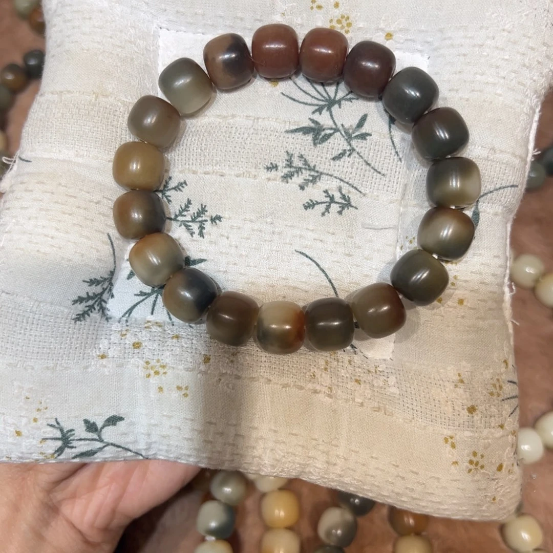 菩提根/象牙果吊坠山水微瑕