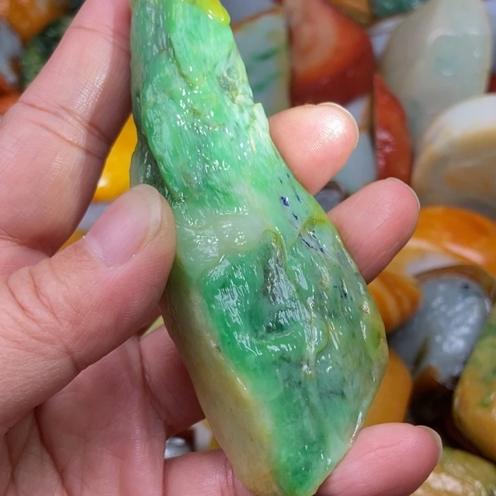 定制翡翠未镶嵌包工