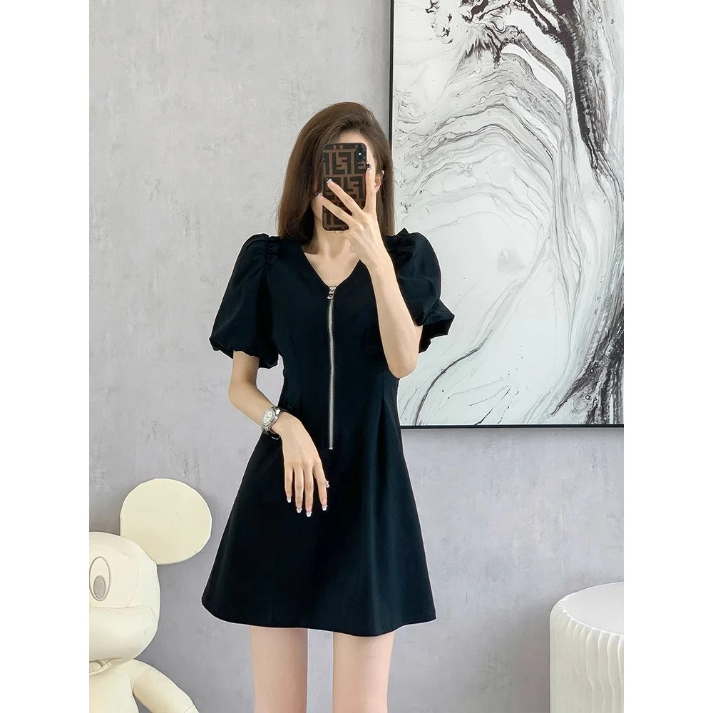 夏装法式黑色a字连衣裙2025新款小个子显瘦裙子女春夏质感高级感