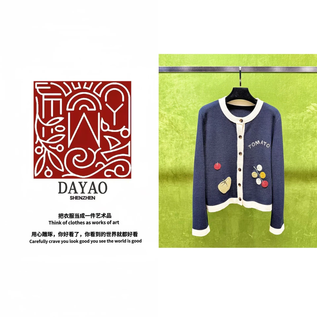 「DAYAO」25s常规圆领长袖单排扣百搭气质名媛针织衫WYAF2599