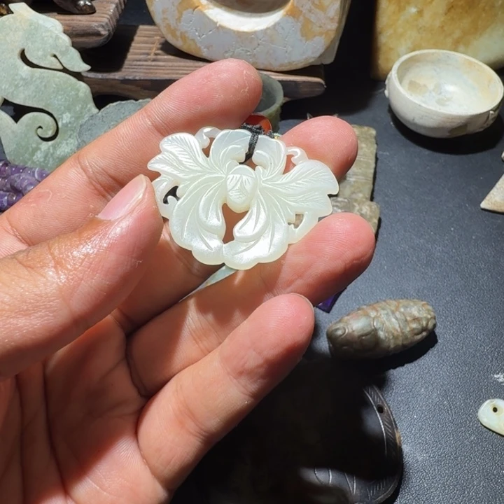 师***子未镶嵌手链和田玉（糖玉）