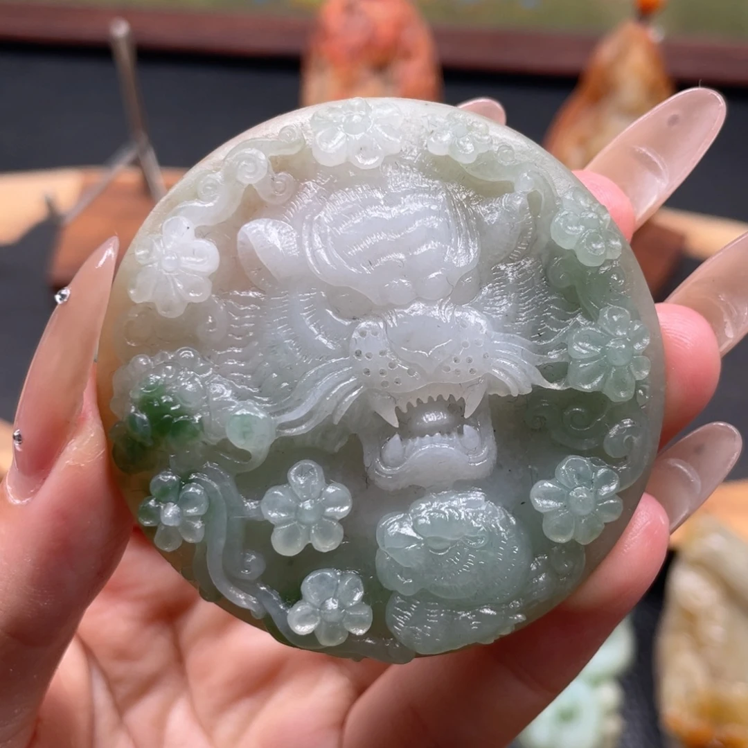 定制翡翠未镶嵌翡翠