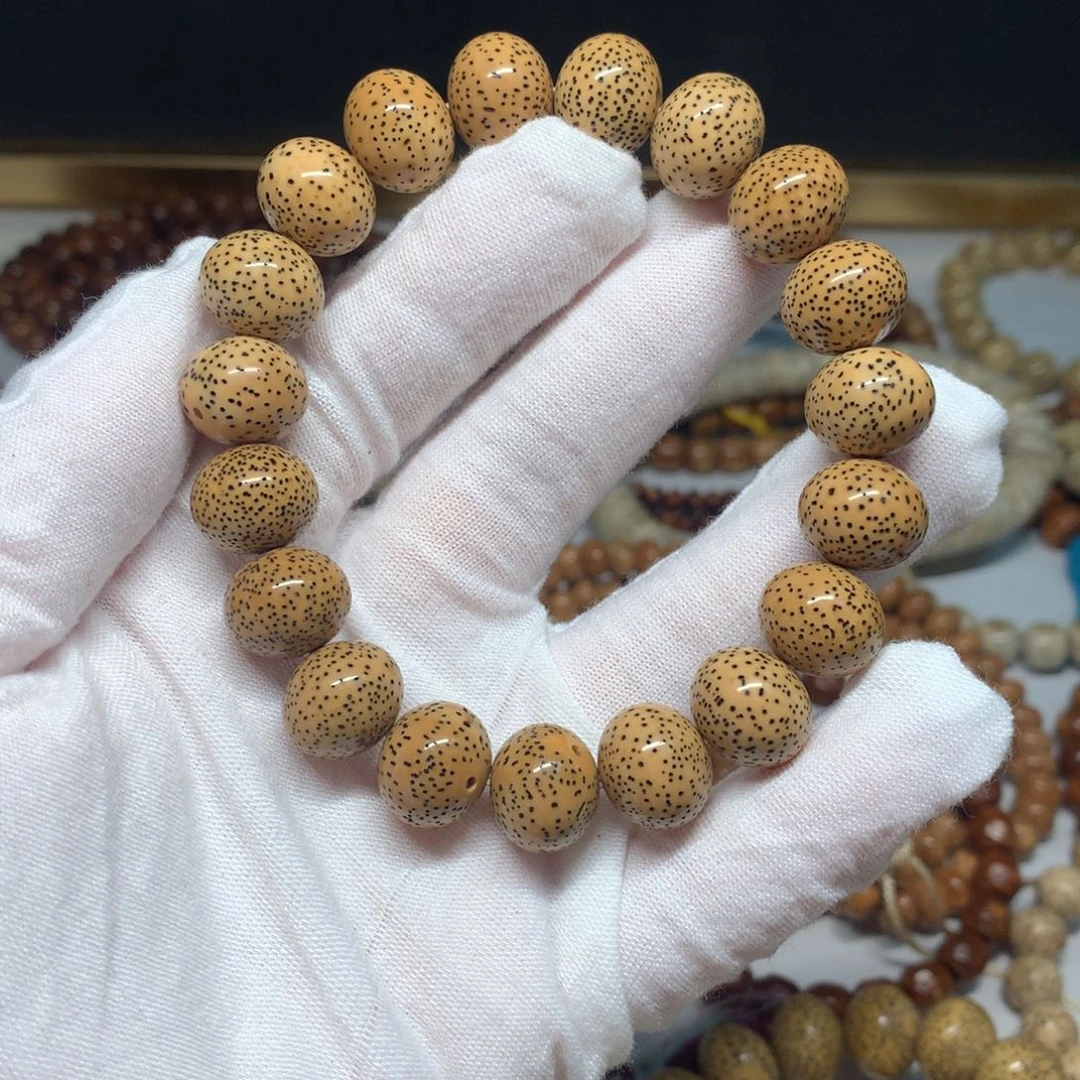 吊坠星月菩提1412奶油皮老刀苹果
