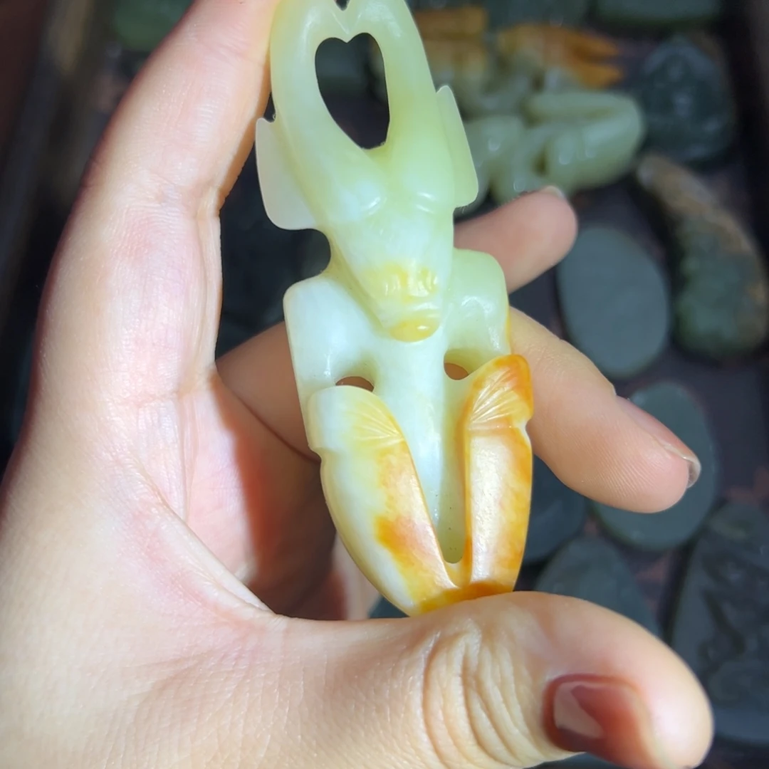 和田玉未镶嵌珠宝奇石