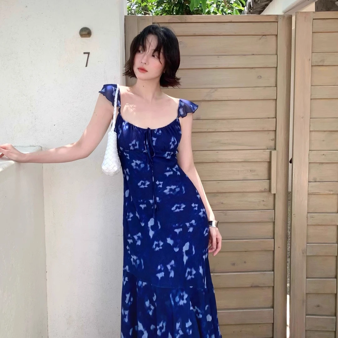 酒午自制【霓炼】 法式复古夏季印花方领小飞袖连衣裙度假吊带长裙