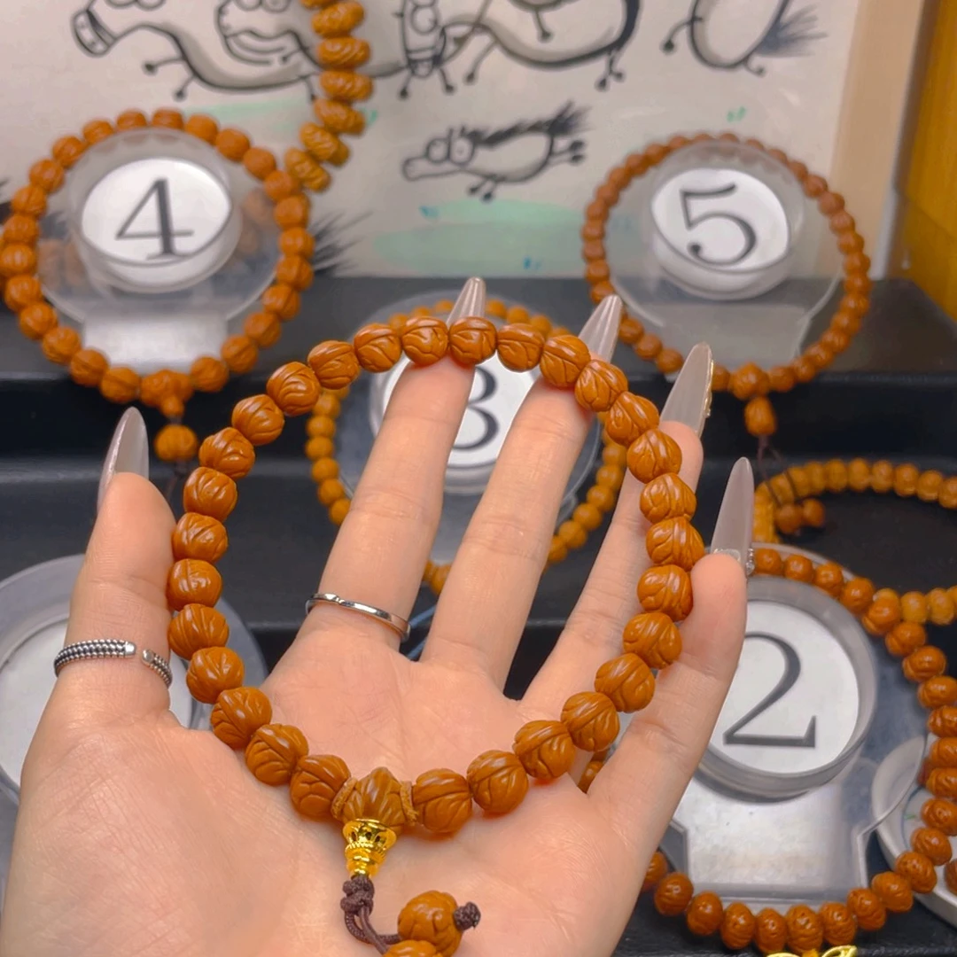 文玩核桃吊坠1.00000000