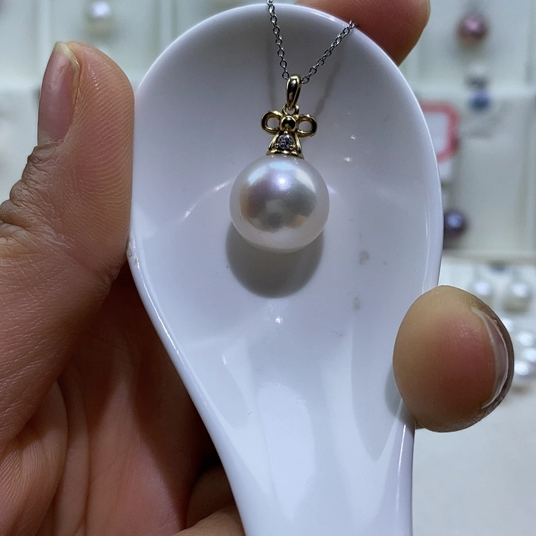 银S925镶嵌淡水珍珠吊坠(赠链)