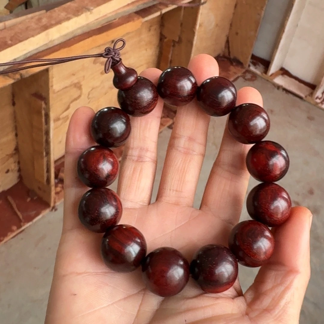 核桃手串/手链我们的目标