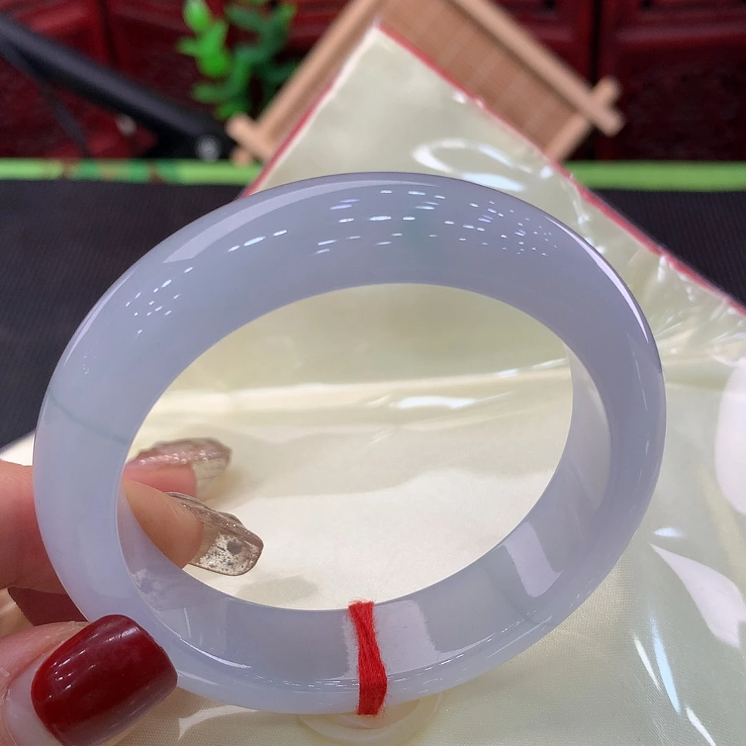 翡翠手镯未镶嵌天然缅甸翡翠手镯