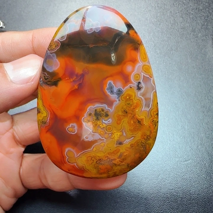 玛瑙/玉髓战国红未镶嵌维*