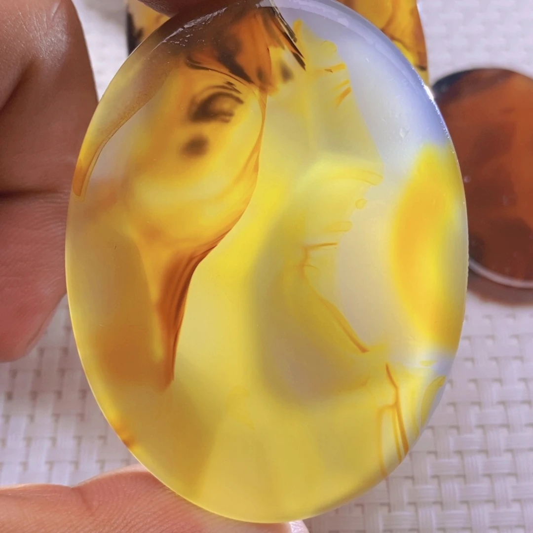 玛瑙/玉髓颈饰未镶嵌