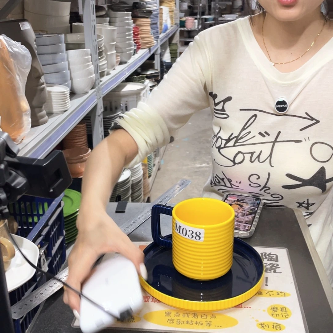 瓷片038               2杯2盘
