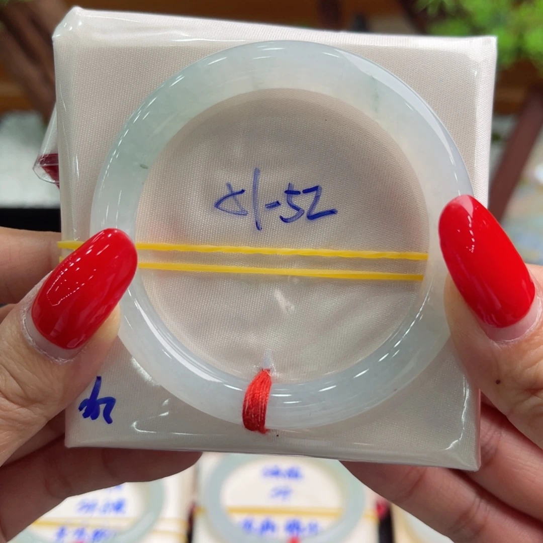 翡翠未镶嵌手镯缅甸