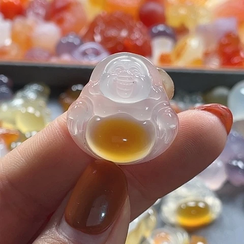 未镶嵌颈饰玛瑙/玉髓小*子