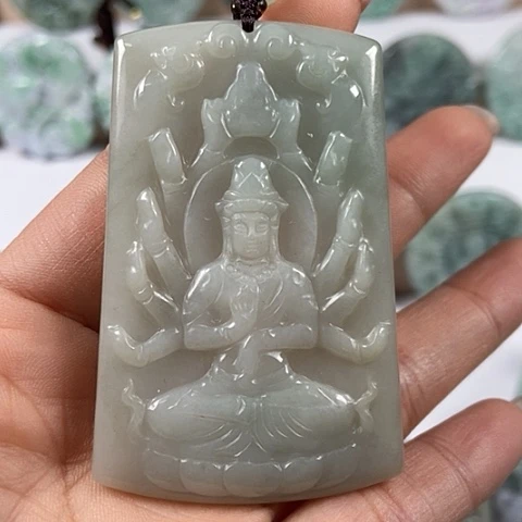翡翠颈饰未镶嵌千手观音福利