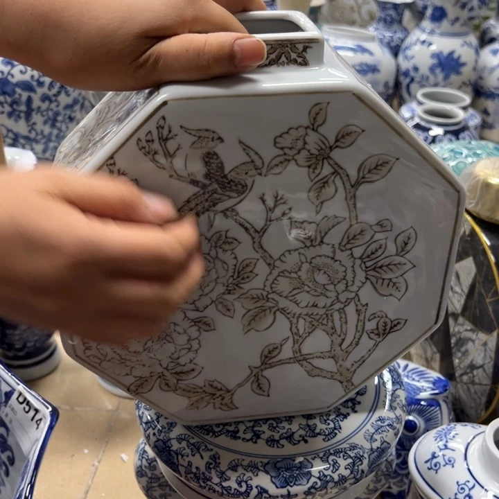 微瑕。。。。。。。。。。。。。？