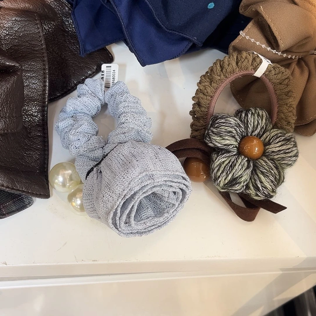 皮质铁合金花朵发绳