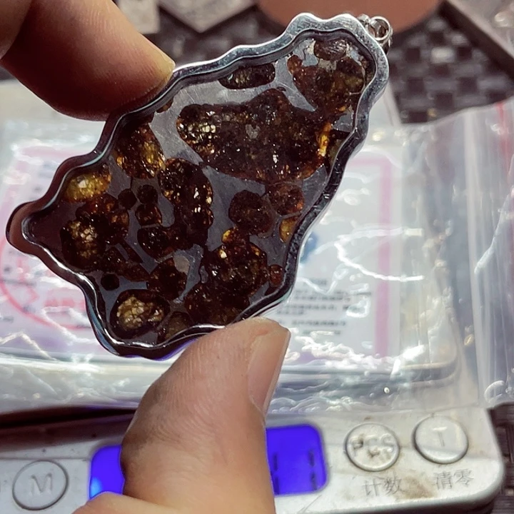 铁合金花岗石肯尼亚的牌子