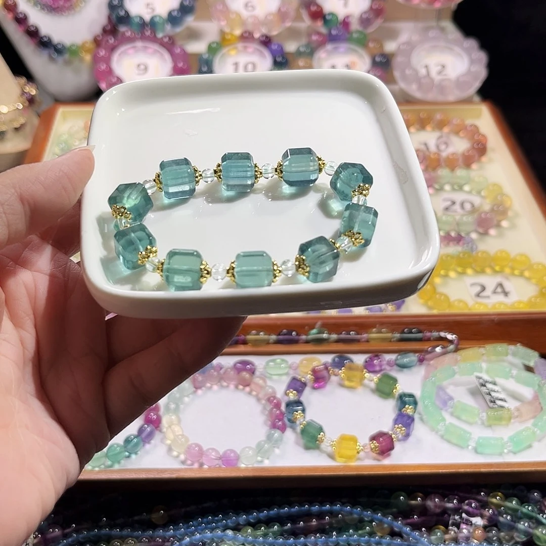 手串未镶嵌萤石湖水绿方糖