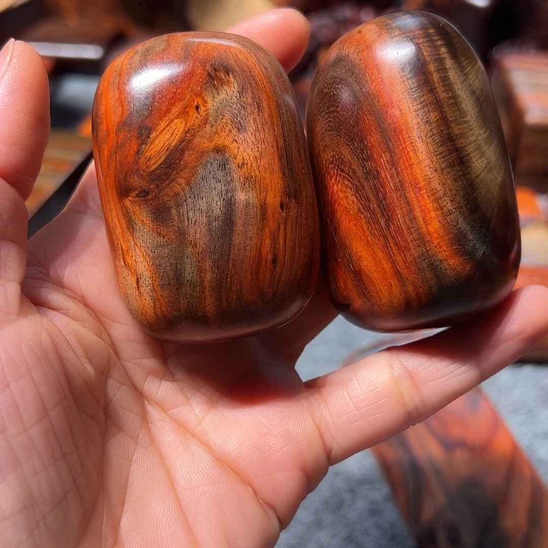 交趾黄檀（大红酸枝）m***⑧