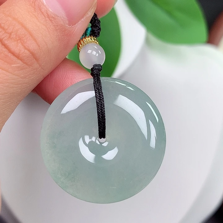 颈饰未镶嵌翡翠平安扣 29x6.2mm