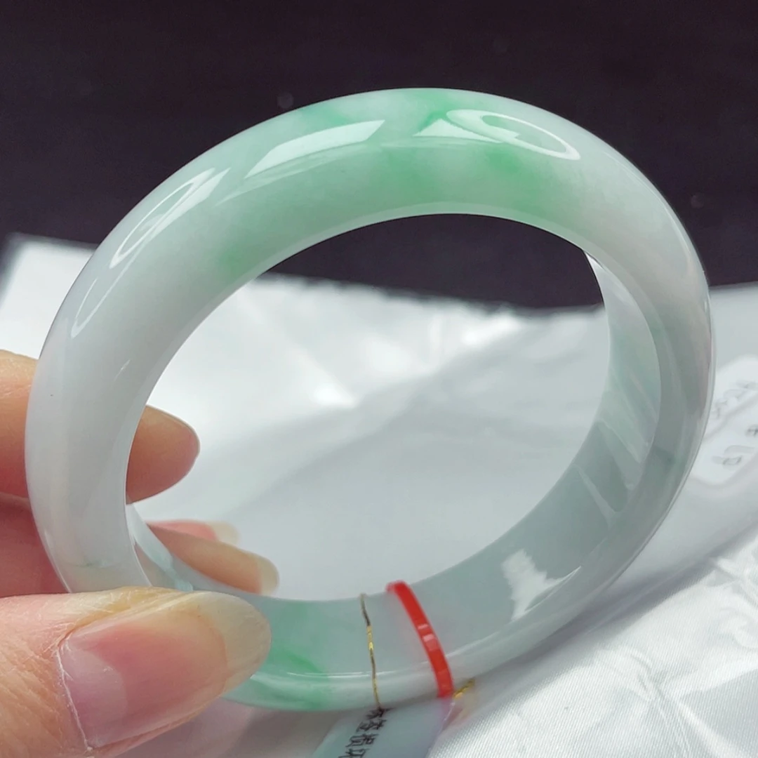 【闪购商品】未镶嵌手镯翡翠57轮胎024