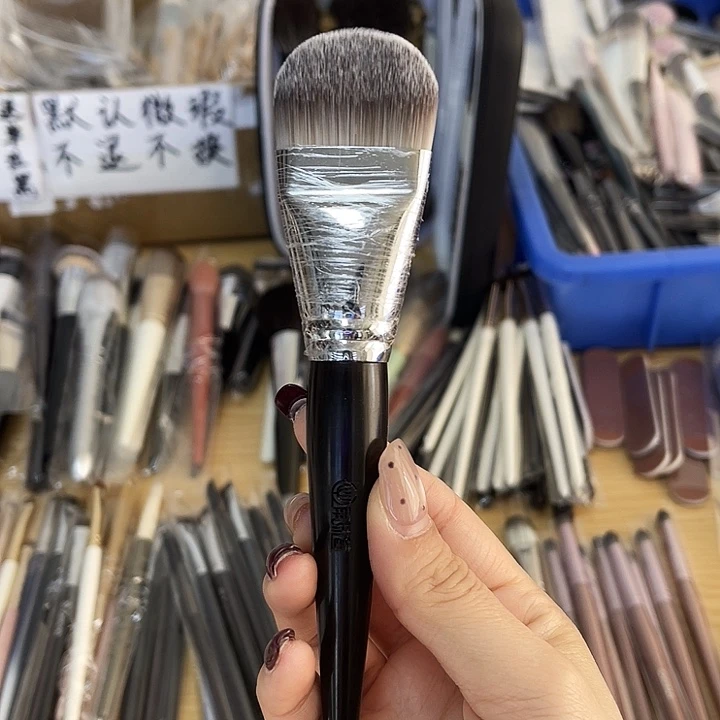 黑檀片片粉底刷 不退不换