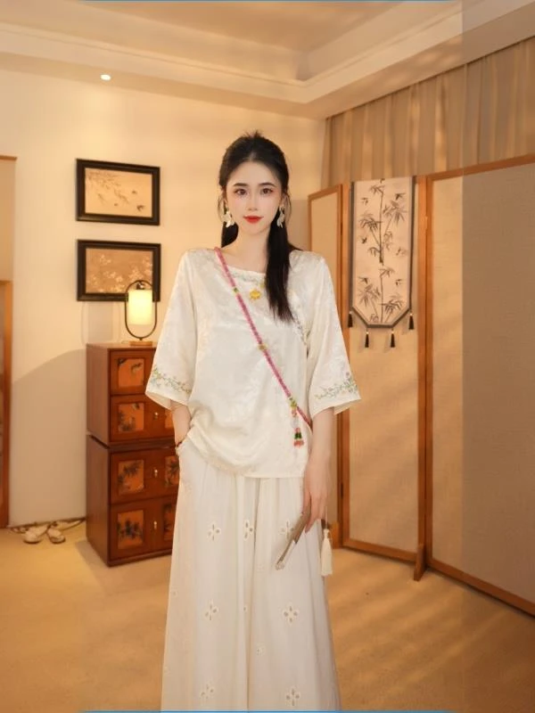 禾意【七分袖】夏款新中式小众国风女装提花刺绣圆领长袖上衣 直播