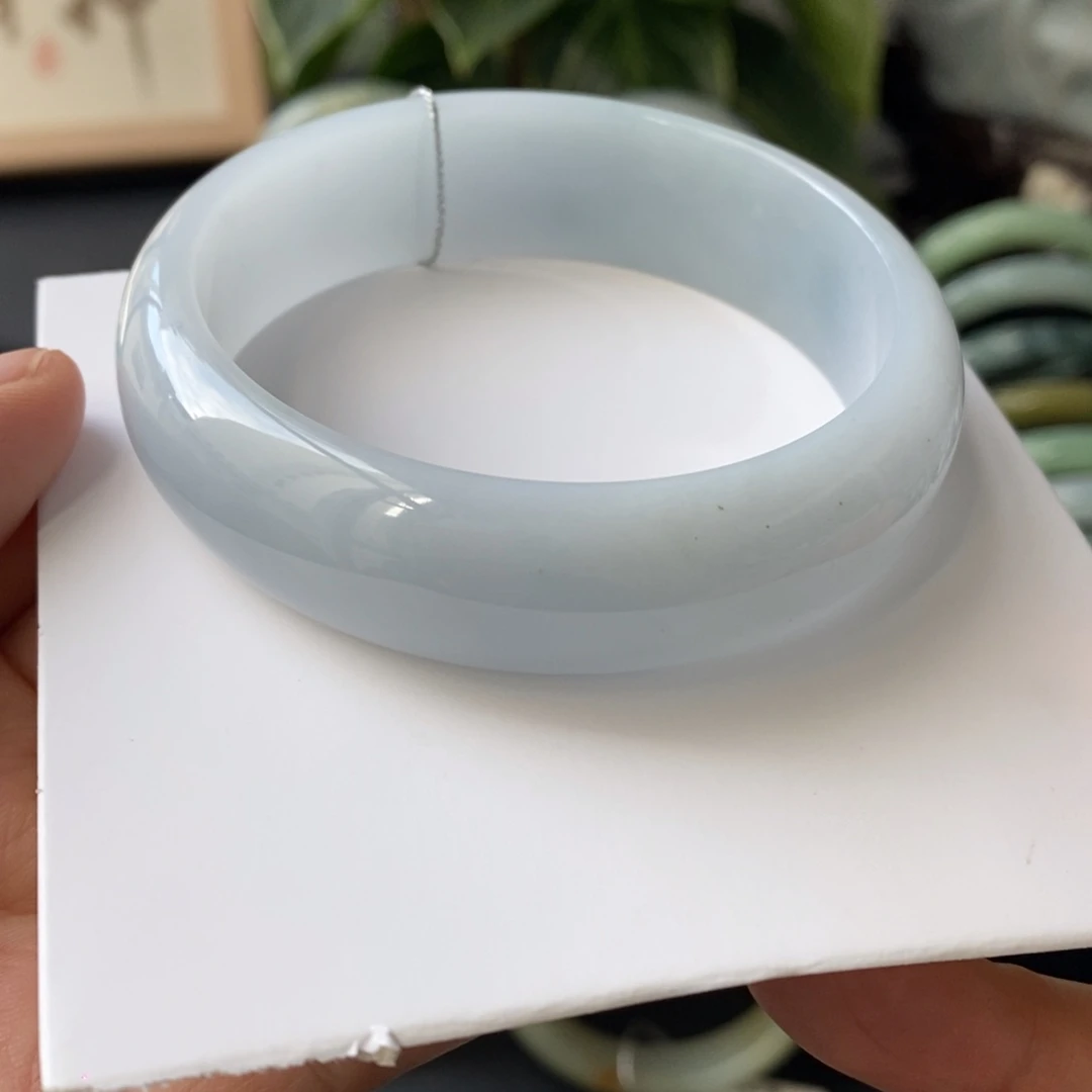 翡翠未镶嵌手镯天然