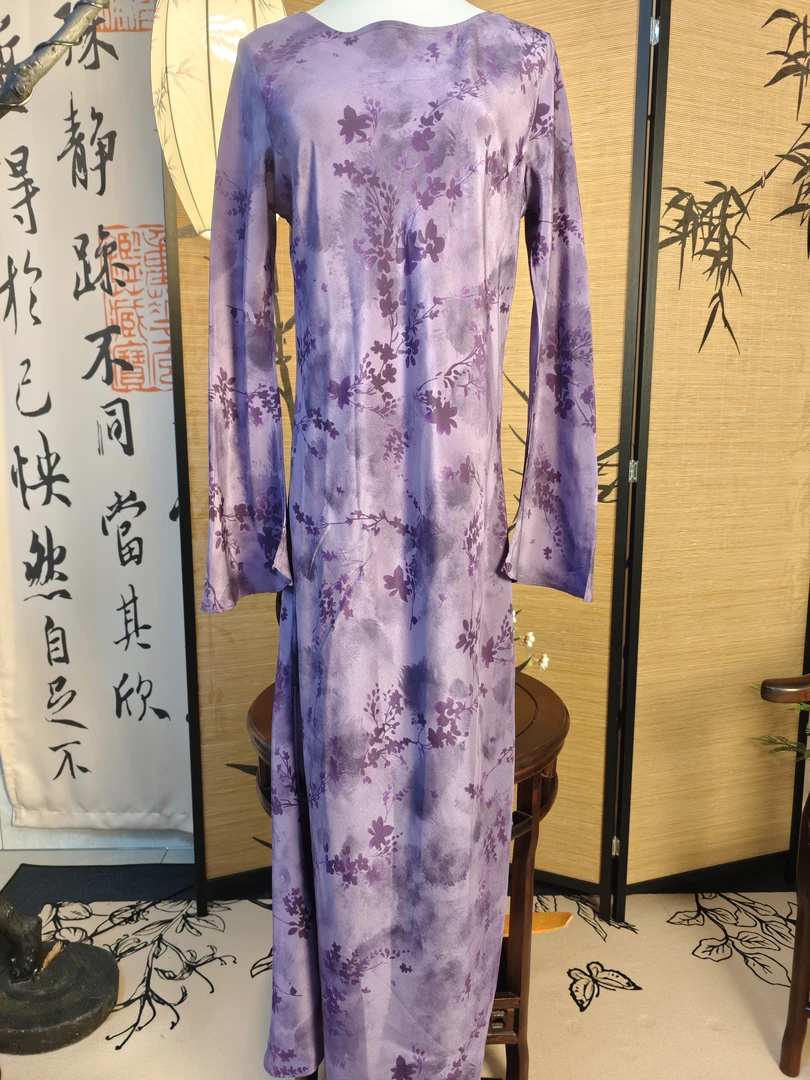 新中式斜裁倒大袖连衣裙（裙长130.）