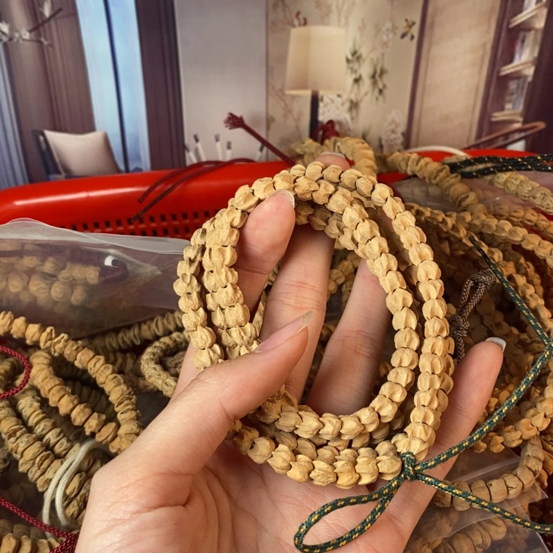 吊坠柏香籽/百香籽水*东61