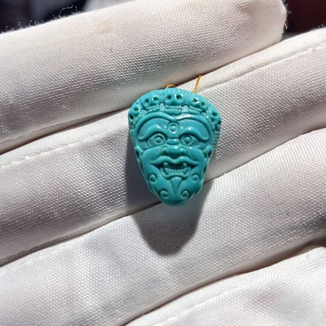 绿松石未镶嵌雕刻件