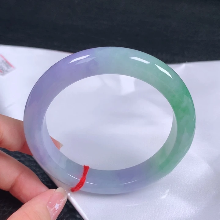 未镶嵌手镯翡翠60-61。