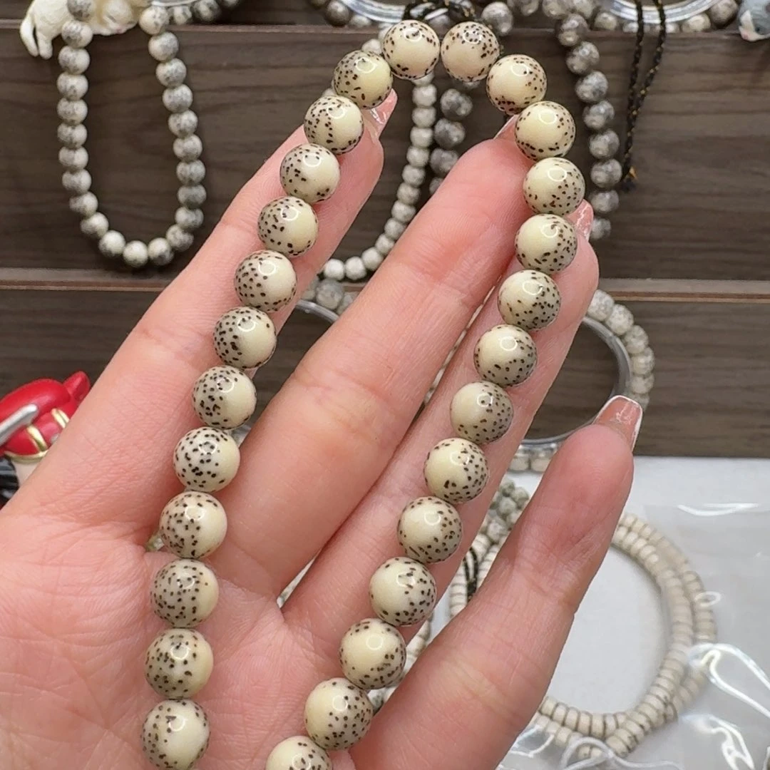 星月菩提手串骨瓷白玉化料半壁留白河豚圆珠手持8