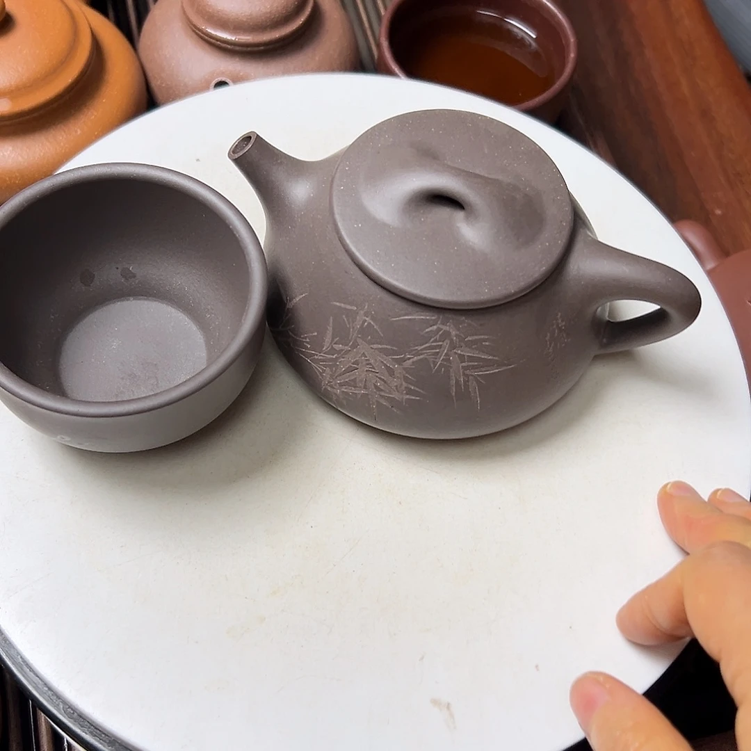 紫泥茶壶紫砂壶等传统