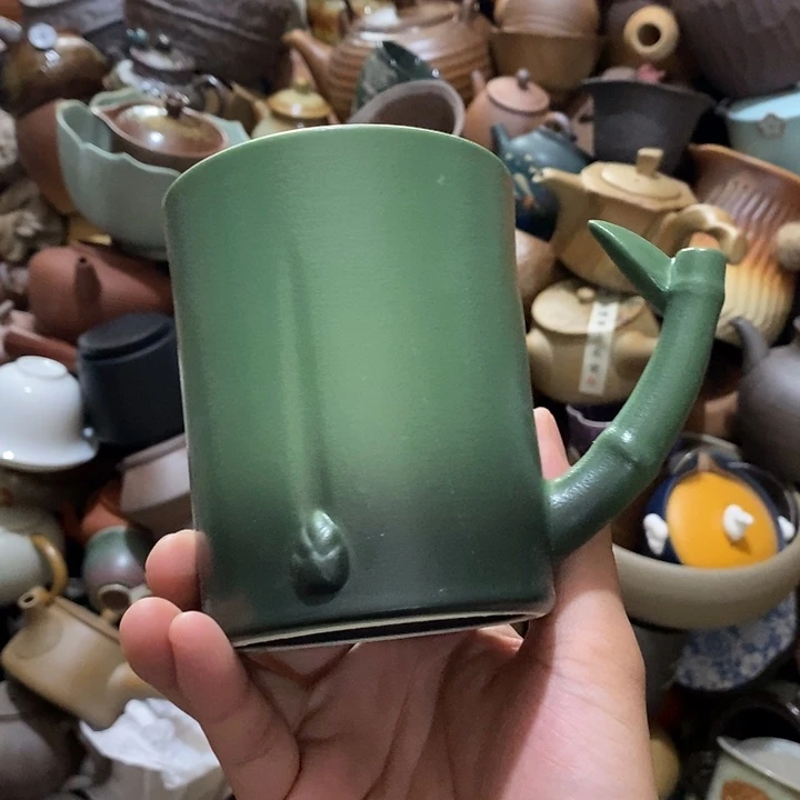 瓷片然后又被别人抢走