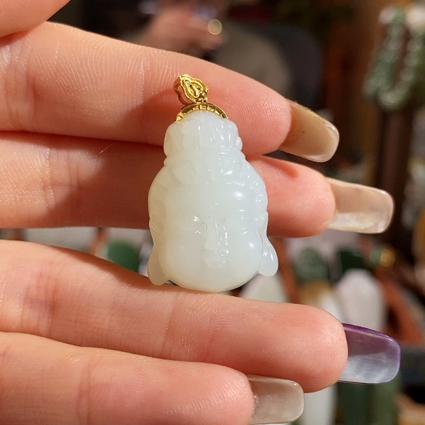 【闪购商品】吊坠(赠链)18K金镶嵌和田玉